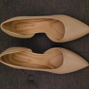 Kelly & Katie pumps